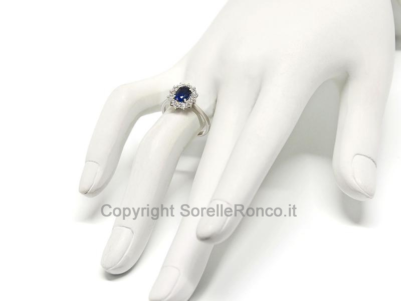 ANELLO ORO DIAMANTI E ZAFFIRO 0.94 CT