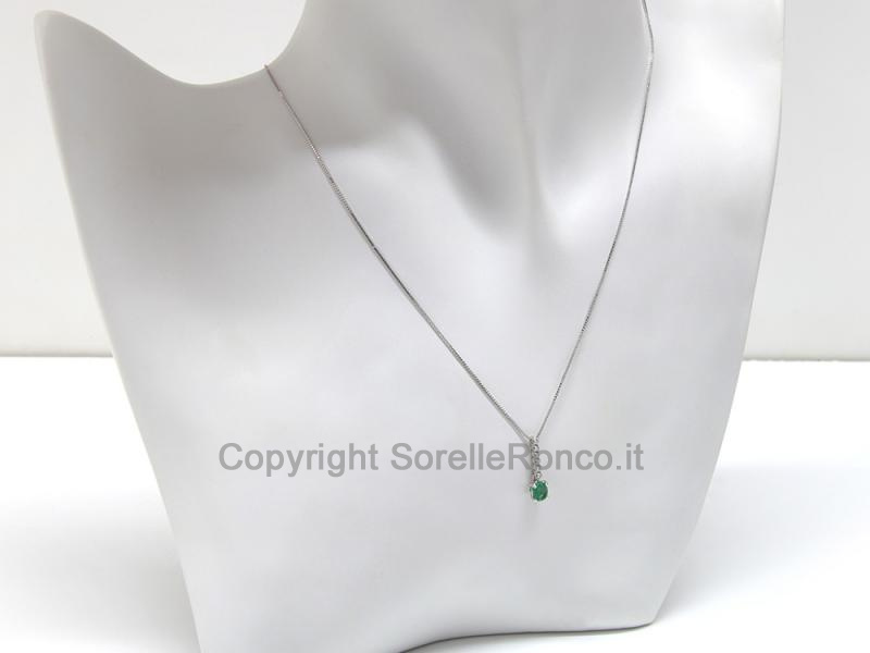 COLLANA ORO BIANCO CON DIAMANTI E SMERALDO OVALE