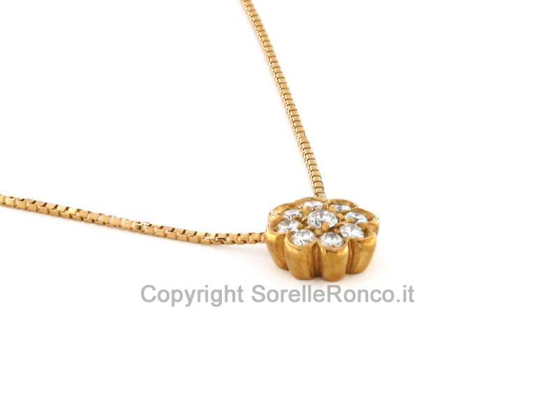 COLLANA IN ORO CON DIAMANTI BRILLANTI