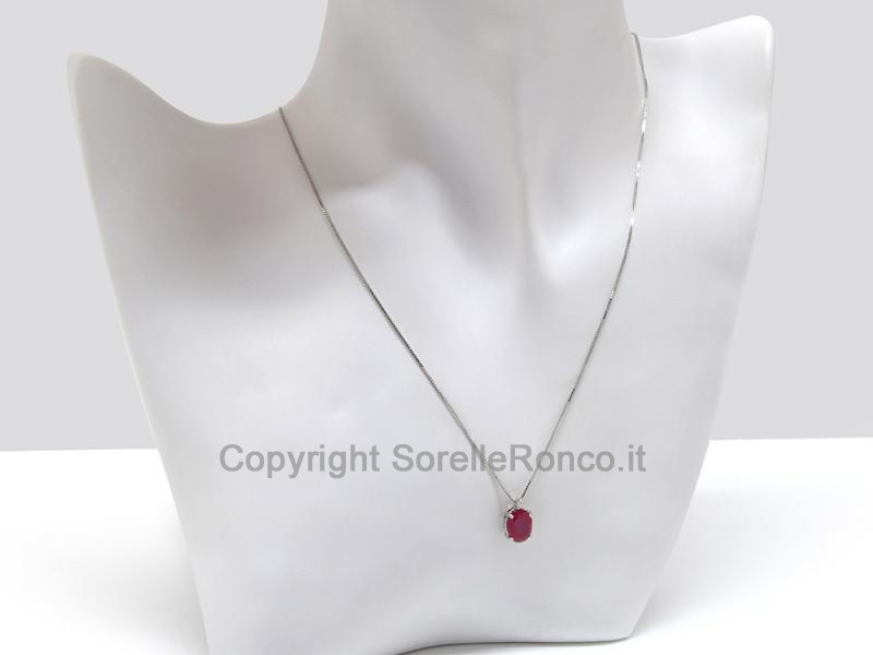 COLLANA CON PENDENTE BRILLANTE E CORINDONE 