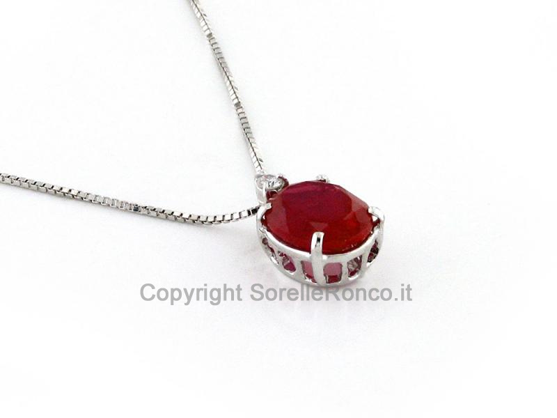 COLLANA CON PENDENTE BRILLANTE E CORINDONE 