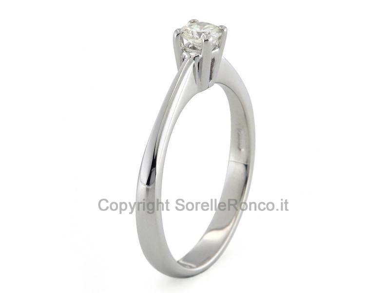 ANELLO SOLITARIO RETTANGOLARE 0.22 CT