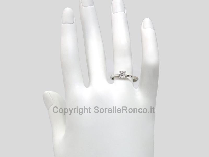 ANELLO SOLITARIO ORO BIANCO CON DIAMANTE 0.44 CT