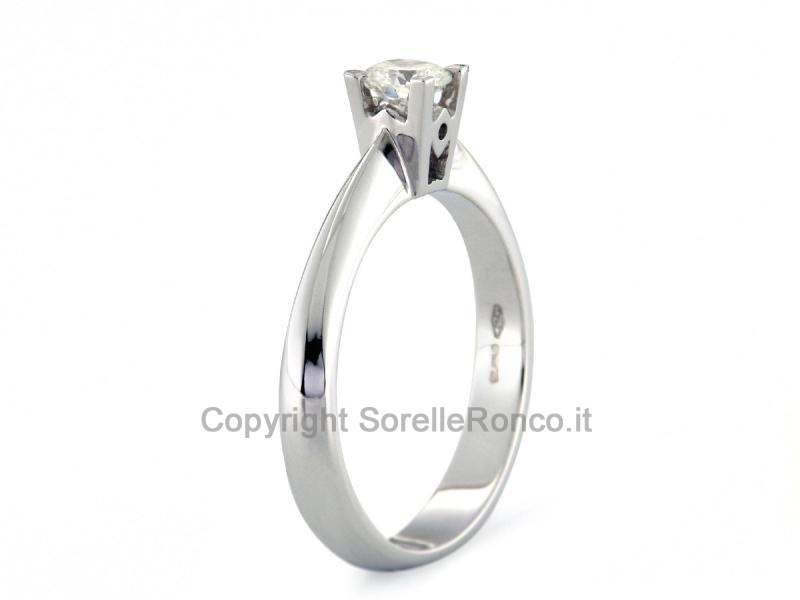 ANELLO SOLITARIO ORO E DIAMANTE 0.32 CT.