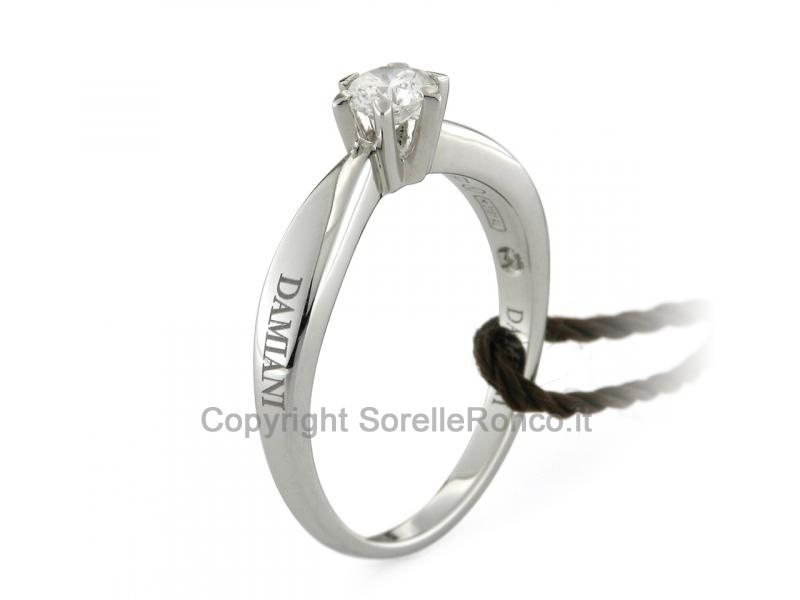 ANELLO SOLITARIO IN ORO BIANCO E  DIAMANTI 0.30 CT