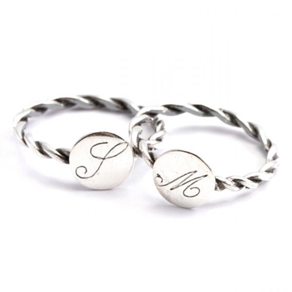 CF02225 - Anello Nelson Iniziale S Argento Intrecciato