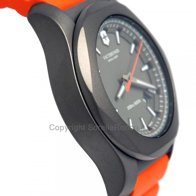 VICTORINOX I.N.O.X. TITANIUM ARANCIONE 43MM GOMMA
