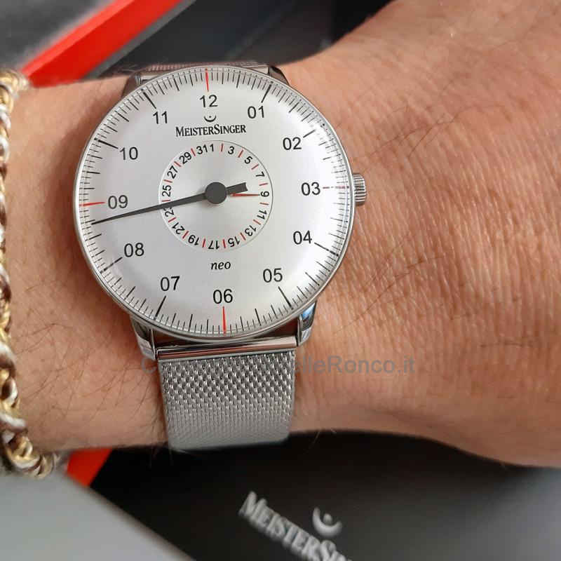 MEISTERSINGER NEO POINTER DATE 36MM SILVER