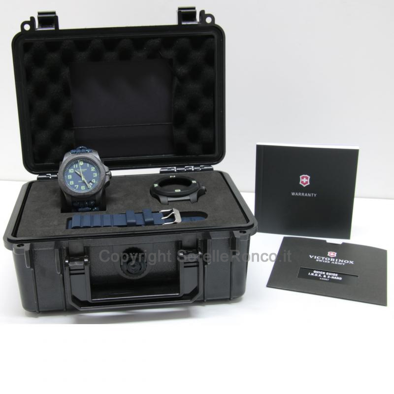 VICTORINOX I.N.O.X. CARBON BLU 43MM