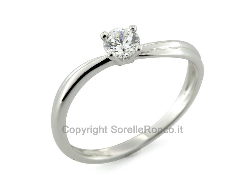 ANELLO SOLITARIO CON ZIRCONI