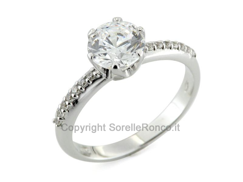 ANELLO SOLITARIO CON ZIRCONI SWAROVSKI