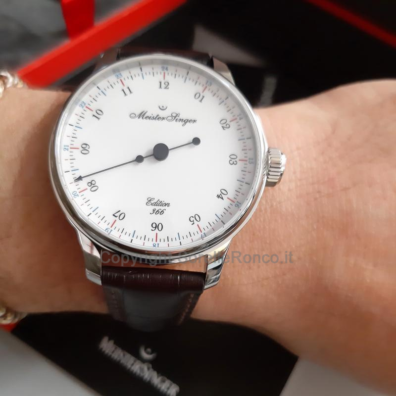 MEISTERSINGER SPECIALS 43MM SILVER PELLE LIMITED