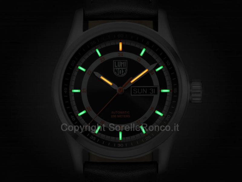LUMINOX LAND ATACAMA FIELD AUTO PELLE