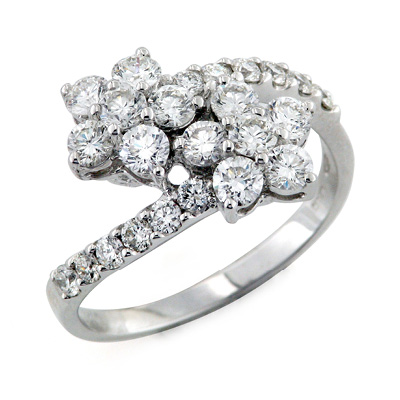 Scopri Fiori Oro Bianco 18Kt