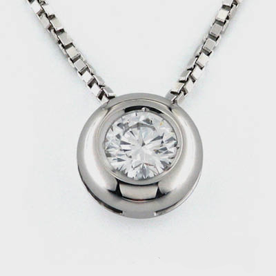 Classica Collana Puntluce per San Valentino